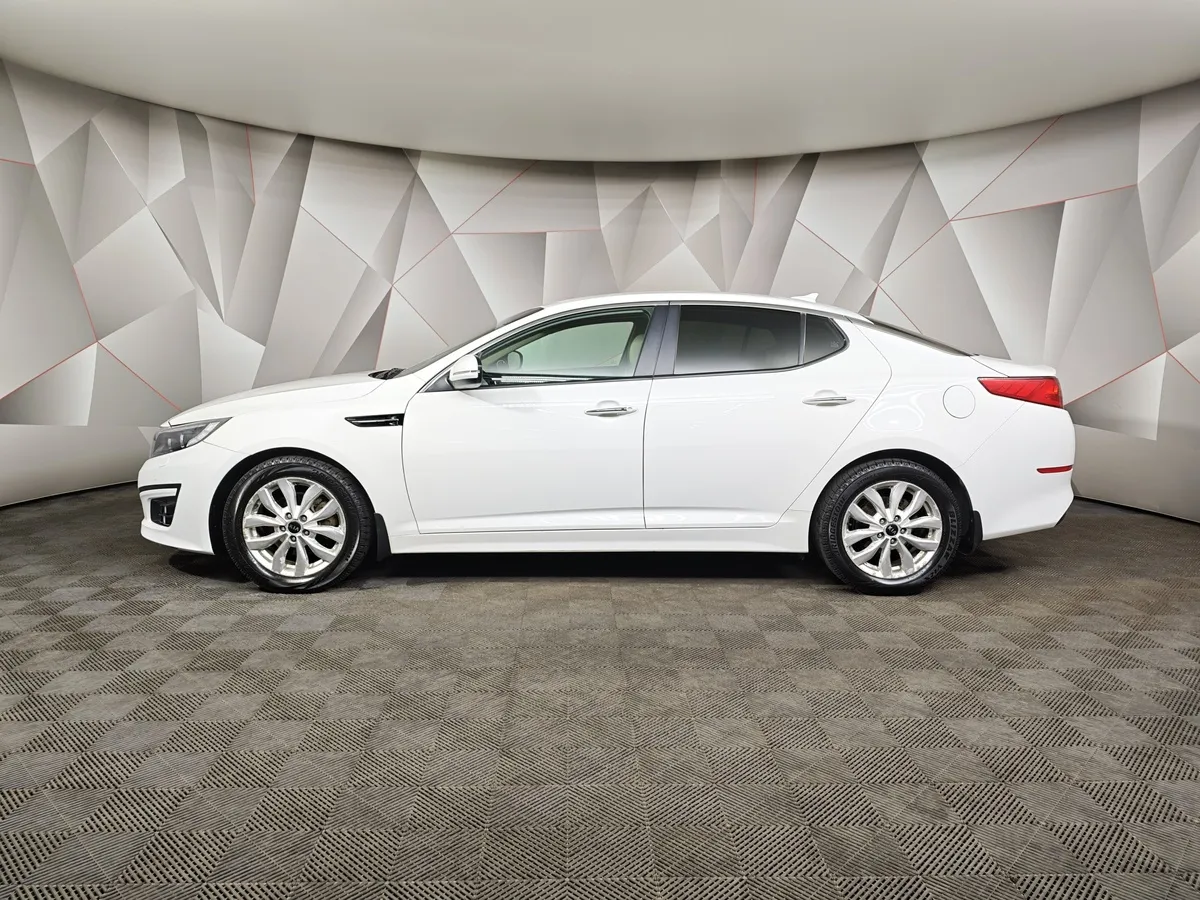 Kia Optima 2.4 AT (180 л.с.) Comfort Белый в АВИЛОН. Слайд №5