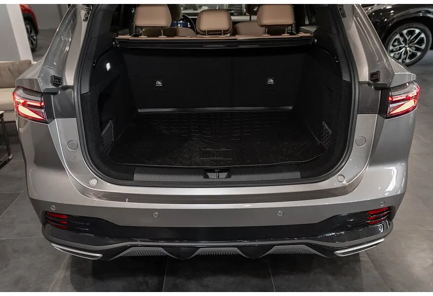 Москвич М70 2.0 AT FWD (200 л.с.) Ультра Серебристый в АВИЛОН. Слайд №21