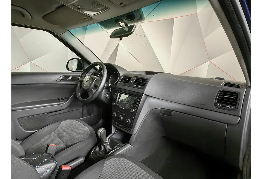 АВИЛОН - Skoda Yeti 1.8 TSI 4x4 MT (152 л.с.) Синий - slide 7
