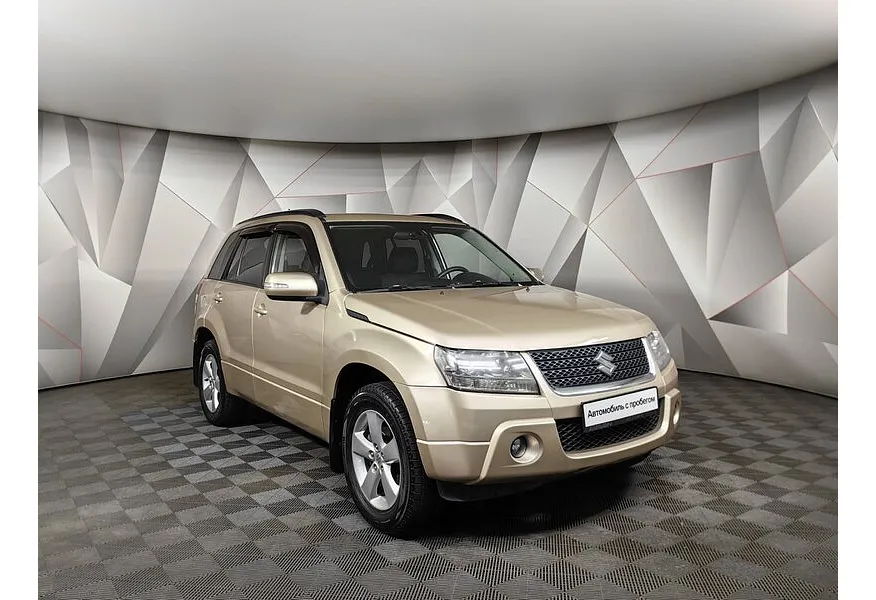 LIVE. Слайд №2