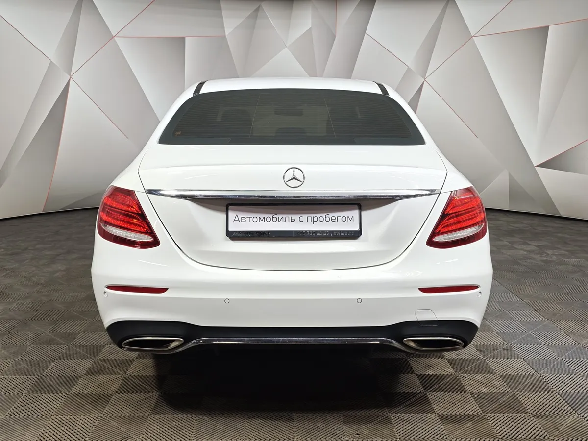 Mercedes-Benz E-Класс E 200 4MATIC 9G-TRONIC (184 л.с.) Белый в АВИЛОН. Слайд №8