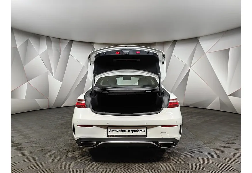 Mercedes-Benz E-Класс E 200 G-TRONIC (184 л.с.) Sport Белый в АВИЛОН. Слайд №11