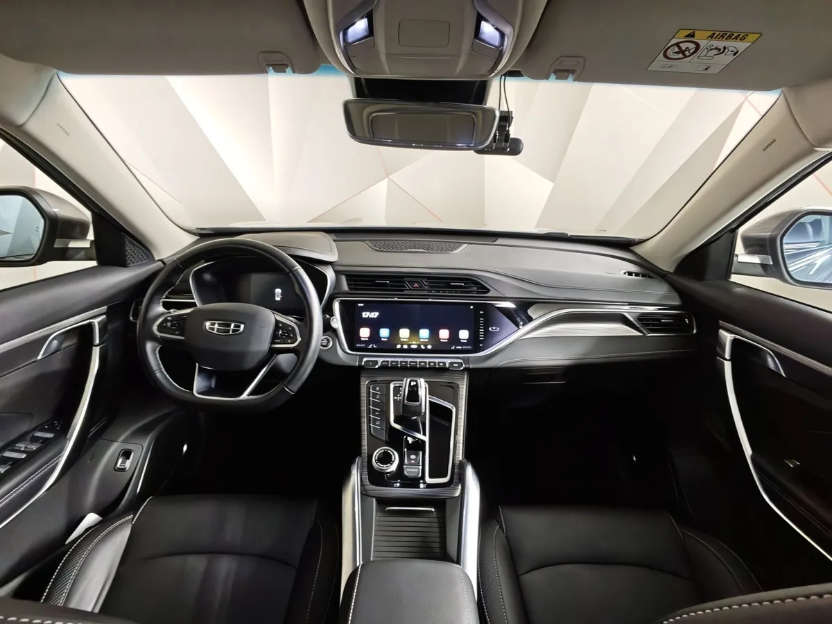 Geely Atlas Pro 1.5T 7DCT AWD (177 л.с.) Flagship Серый в АВИЛОН. Слайд №13