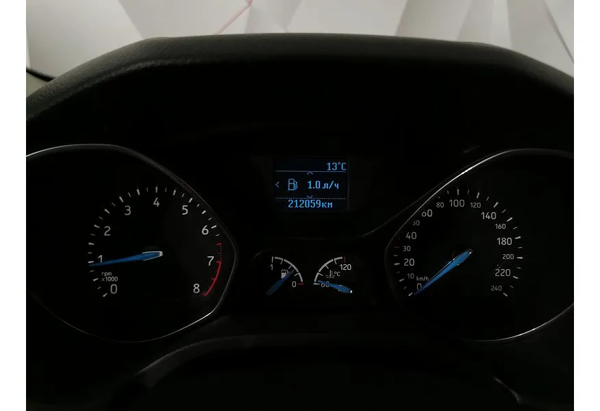 Ford Focus 1.6 Ti-VCT MT (125 л.с.) SPECIAL EDITION Белый в АВИЛОН. Слайд №16