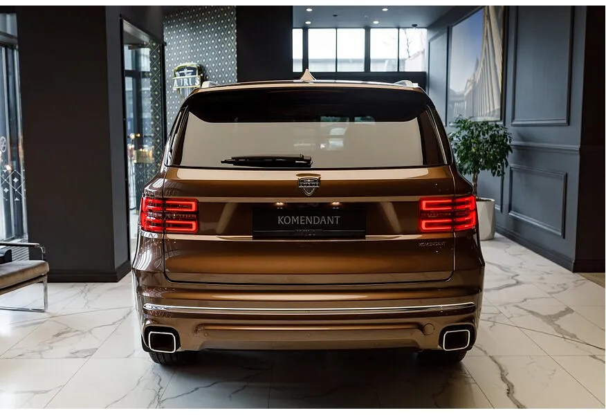 AURUS Komendant 4.4 AWD AT (598 л.с.) Оранжевый в АВИЛОН. Слайд №5