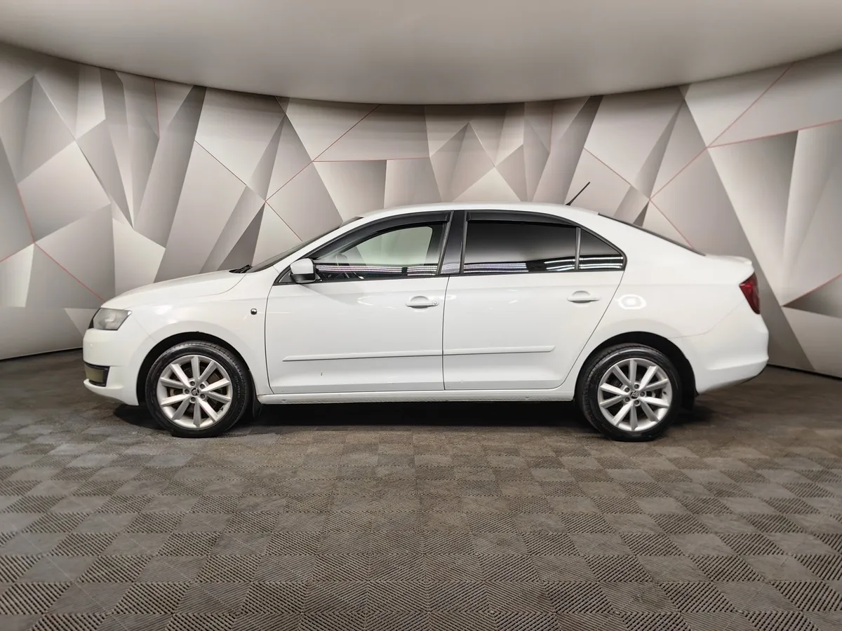 Skoda Rapid 1.4 TSI DSG (125 л.с.) Active Белый в АВИЛОН. Слайд №5