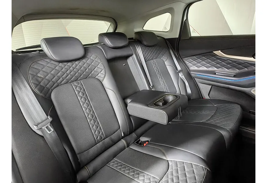 АВИЛОН - EXEED TXL 2.0 DCT7 AWD (197 л.с.) Sport Edition Белый - slide 13