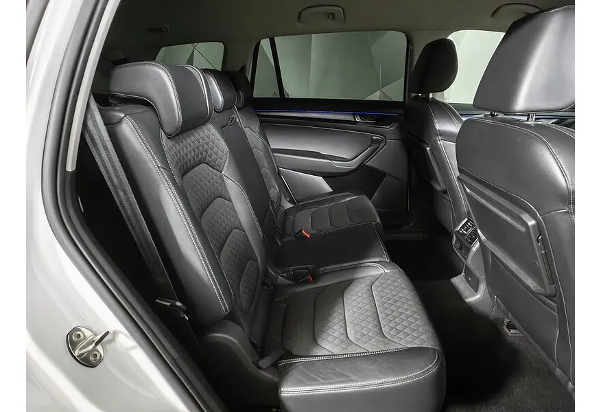 АВИЛОН - Skoda Kodiaq 1.4 TSI DSG 4X4 (150 л.с.) Белый - slide 14