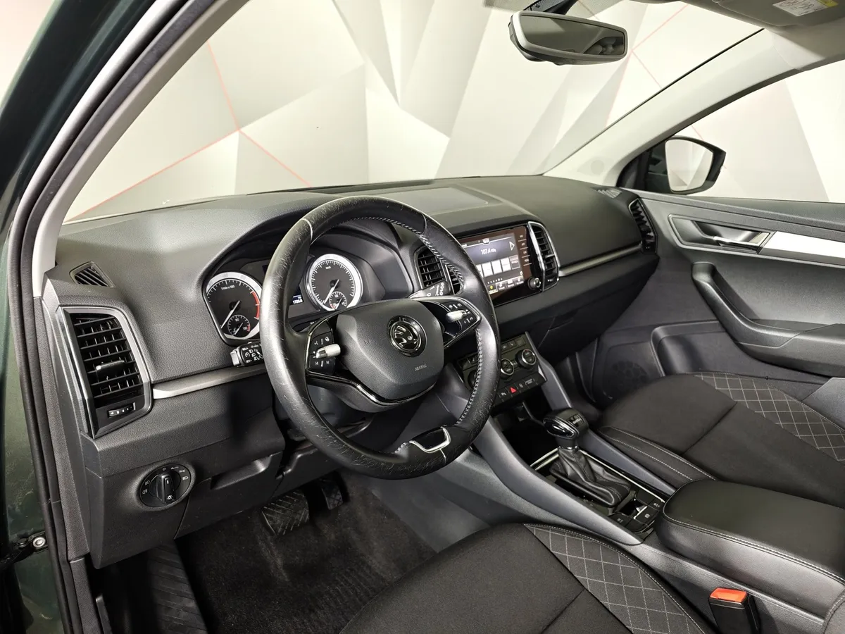 Skoda Karoq 1.4 AT FWD (150 л.с.) Ambition Зеленый в АВИЛОН. Слайд №18