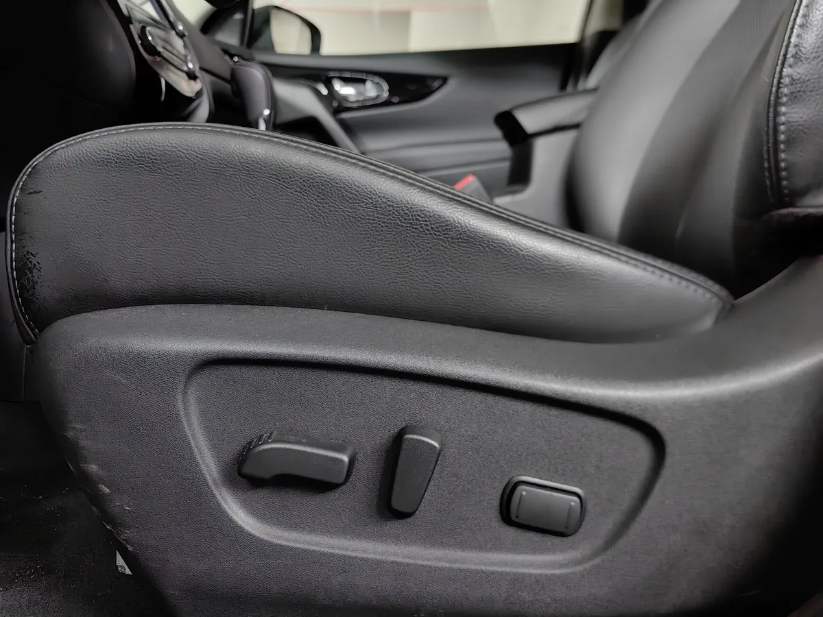 Nissan Qashqai 2.0 CVT AWD (141 л.с.) Серый в АВИЛОН. Слайд №22