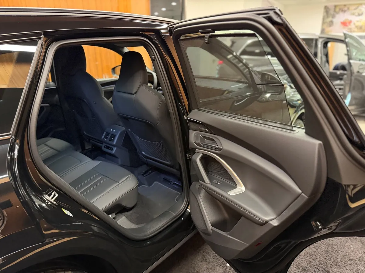 Audi Q5 2.0 TFSI S tronic quattro (272 л.с.) Черный в АВИЛОН. Слайд №9