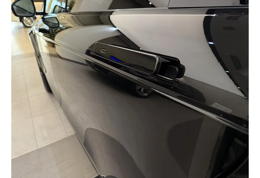 Land Rover Range Rover Evoque 2.0 AT 4WD (249 л.с.) Driving Light Glory Черный в АВИЛОН. Слайд №21