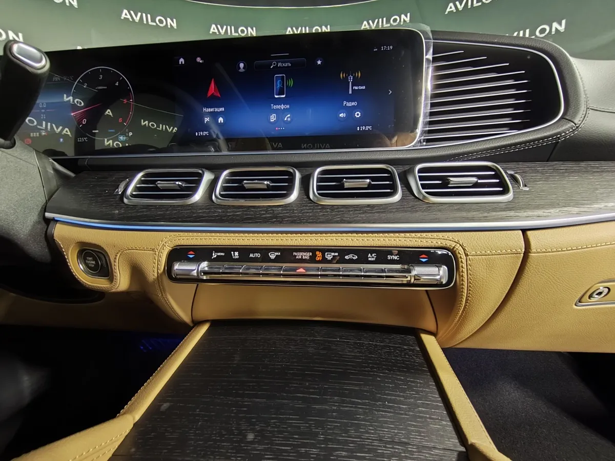 Mercedes-Benz GLE 450d 4MATIC 9G-TRONIC (367 л.с.) Черный в АВИЛОН. Слайд №13