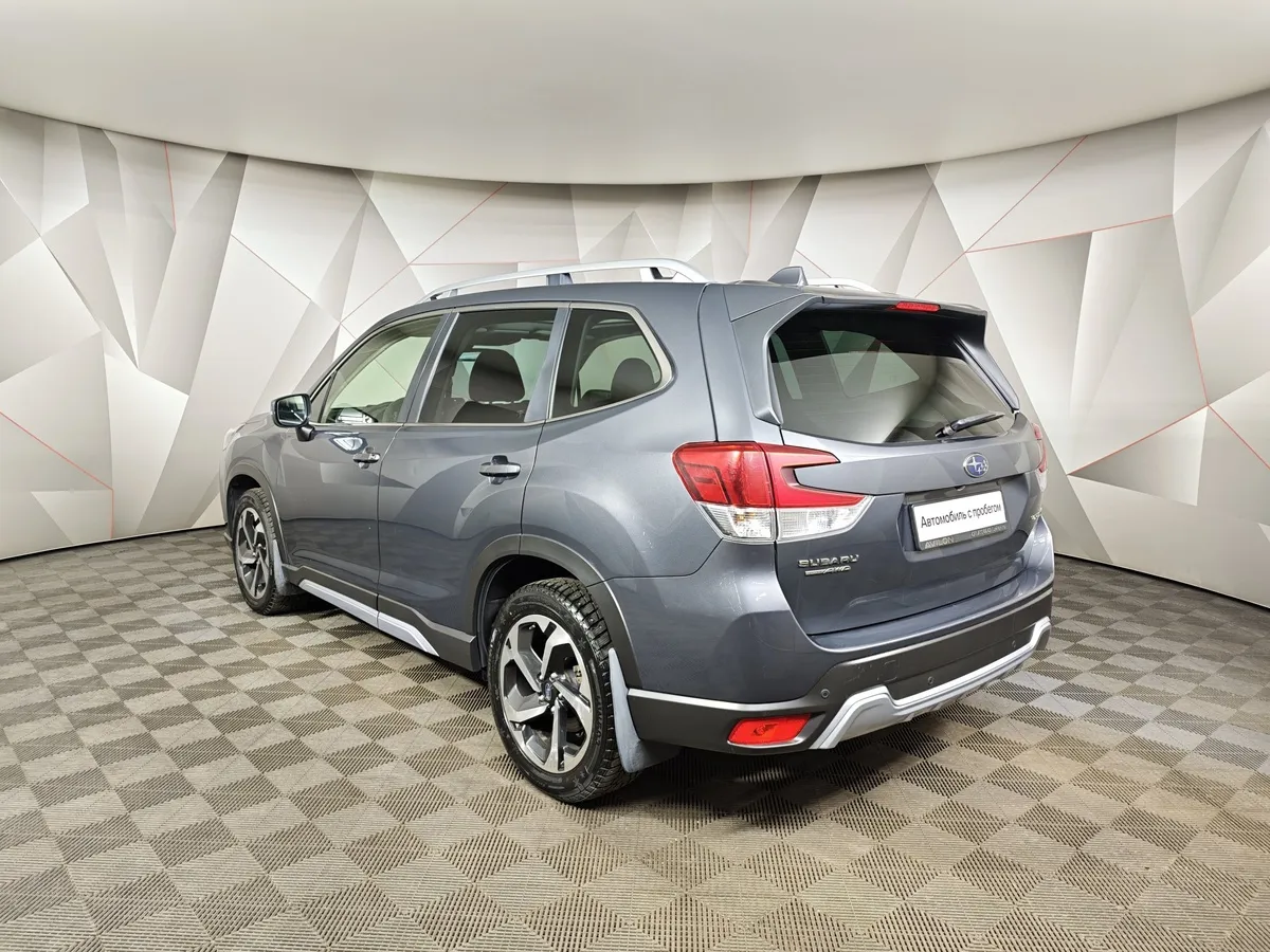 Subaru Forester 2.5 CTV AWD (185 л.с.) Sport Серый в АВИЛОН. Слайд №4