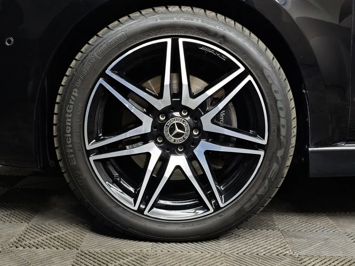 Mercedes-Benz V-Класс V 250 BlueTEC 7G-Tronic Plus 4x4 (190 л.с.) Черный в АВИЛОН. Слайд №9