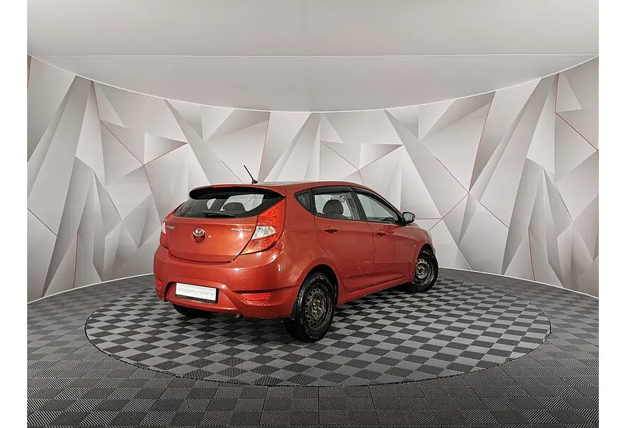 Hyundai Solaris 1.6 AT (123 л.с.) Active Красный в АВИЛОН. Слайд №2