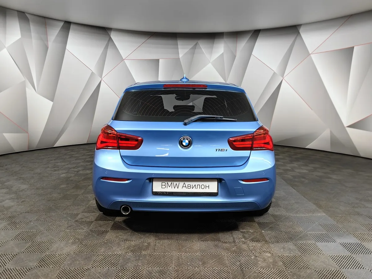 BMW 1 серия 118i AT (136 л.с.) Синий в АВИЛОН. Слайд №4