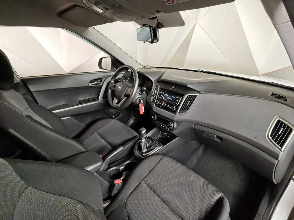 Hyundai Creta 1.6 MT AWD (121 л.с.) Comfort Белый в АВИЛОН. Слайд №13