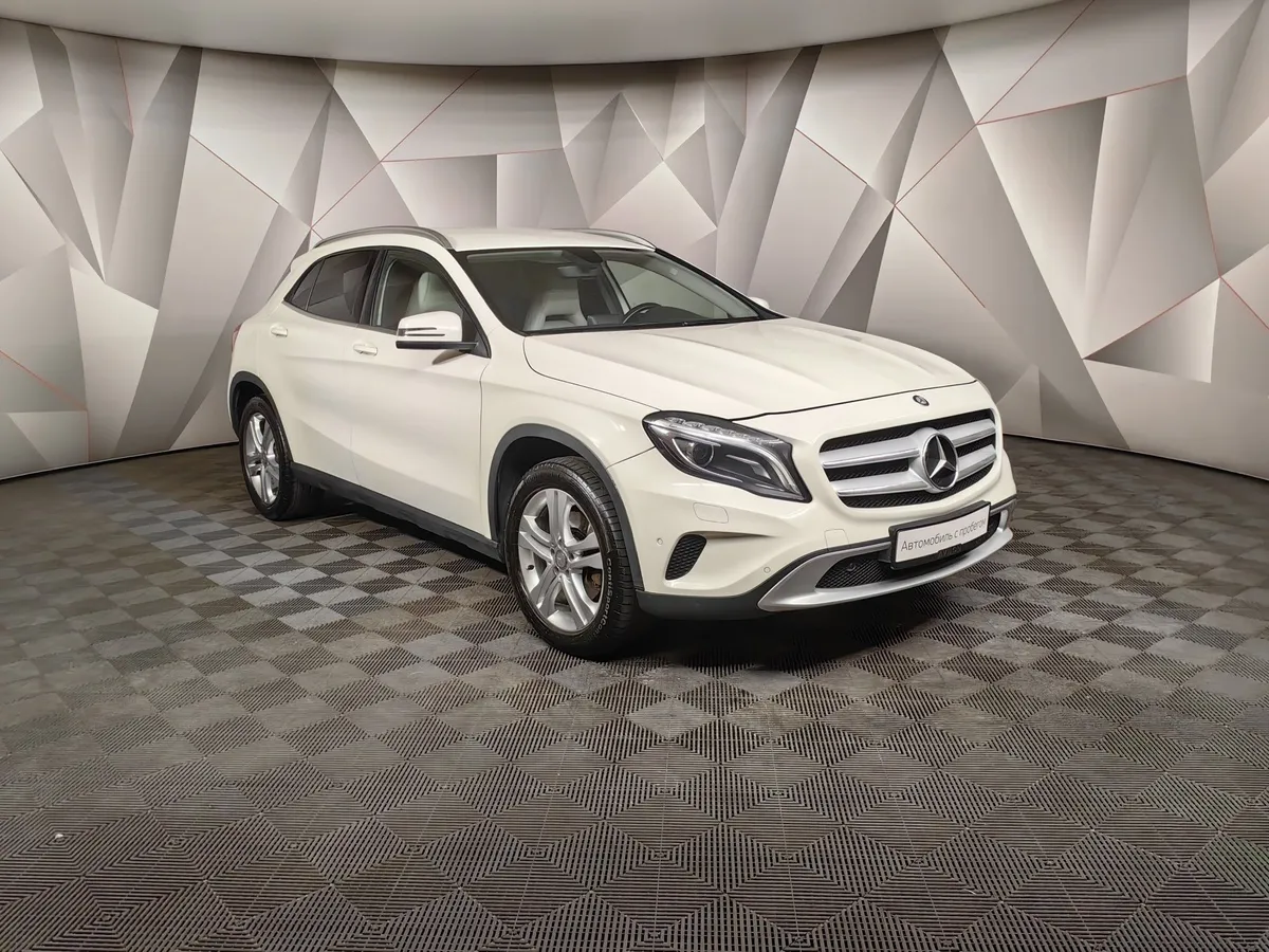 Mercedes-Benz GLA 250 7G-DCT 4MATIC (211 л.с.) Особая серия Белый в АВИЛОН. Слайд №3