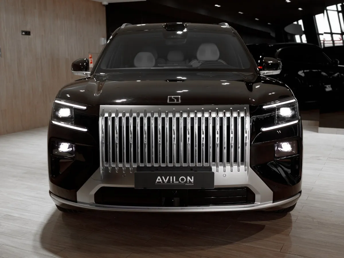 Zeekr 8X 2.0h AT 4WD (898 л.с.) Ultra+ Черный в АВИЛОН. Слайд №4