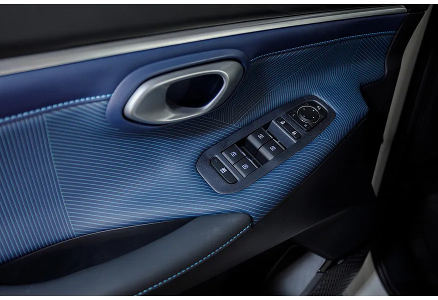 GAC GS3 1.5TG 7WDCT (170 л.с.) GL R-Style Синий в АВИЛОН. Слайд №13