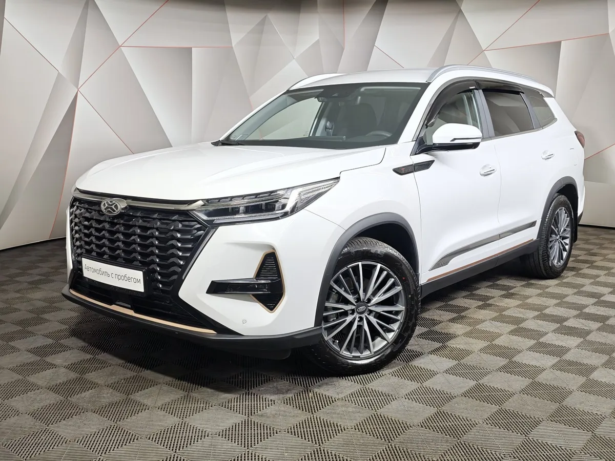 АВИЛОН - Xcite X-Cross 8 1.6 THP 7DCT (150 л.с.) Белый - slide 10175608