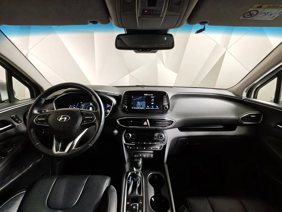Hyundai Santa Fe 2.4 (188 л.с.) - 6AT Premier Серебристый в АВИЛОН. Слайд №13