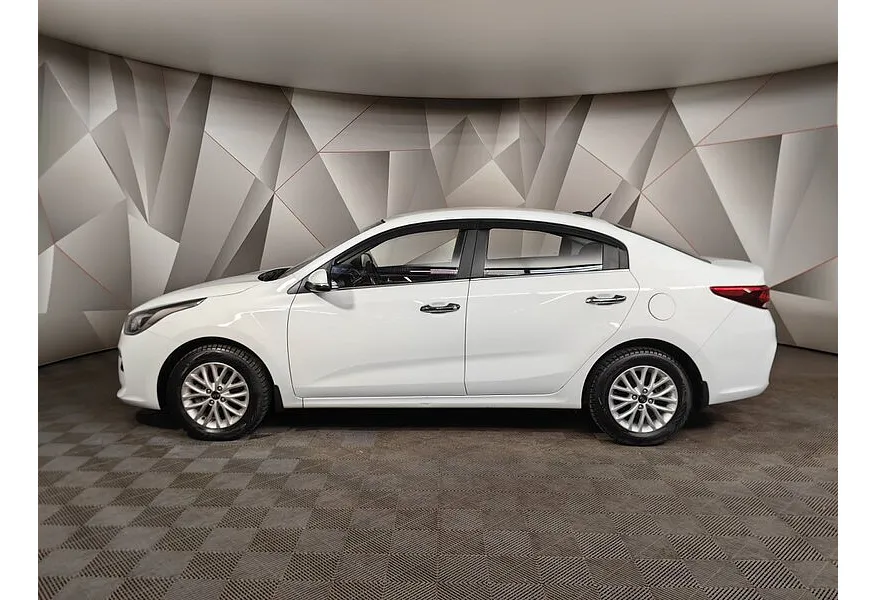 Kia Rio 1.6 AT (123 л.с.) Белый в АВИЛОН. Слайд №5 Kia Rio 1.6 AT (123 л.с.) Белый в АВИЛОН. Слайд №5
