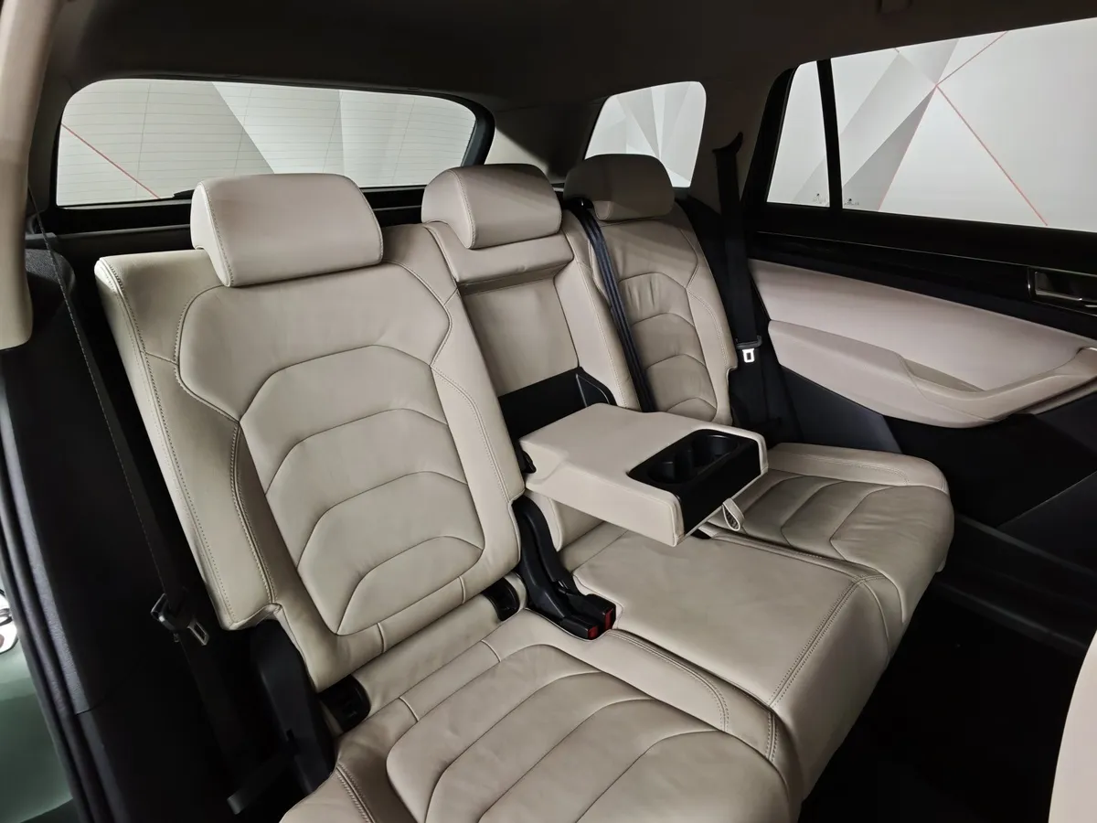 Skoda Kodiaq 1.4 TSI DSG 4X4 (150 л.с.) Зеленый в АВИЛОН. Слайд №16