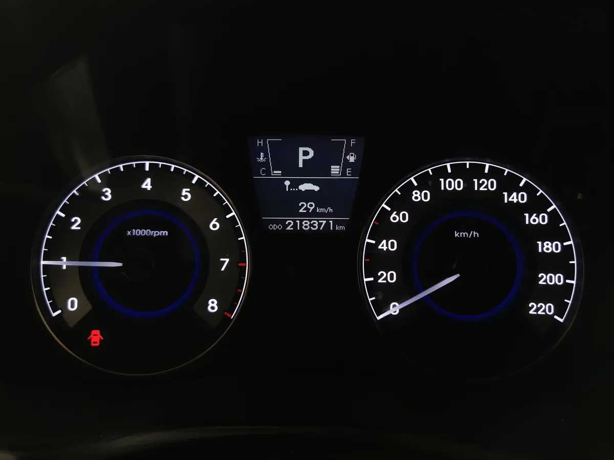 Hyundai Solaris 1.6 AT (123 л.с.) Active Белый в АВИЛОН. Слайд №15