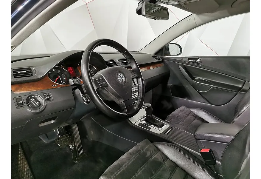 Volkswagen Passat 1.8 TSI AT (160 л.с.) Синий в АВИЛОН. Слайд №19