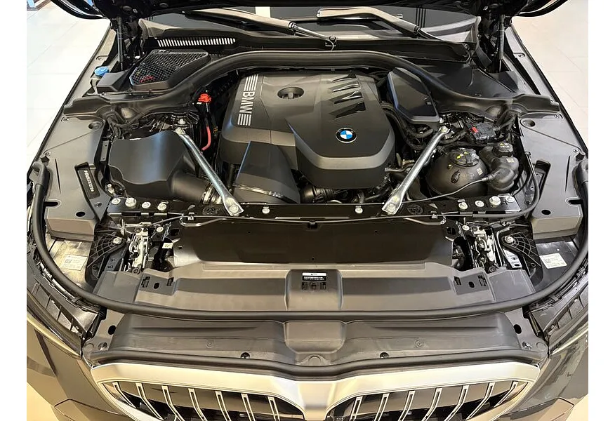 АВИЛОН - BMW 5 серия 530i xDrive AT (252 л.с.) Серый - slide 5
