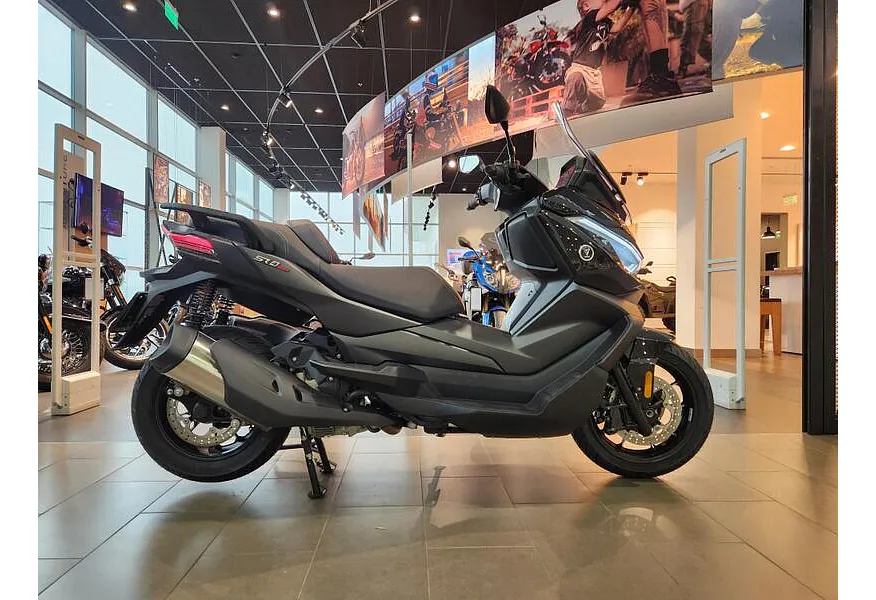 АВИЛОН - VOGE SR4 Max 350 см³ (28 л.с.) (28) 350 Черный - slide 3