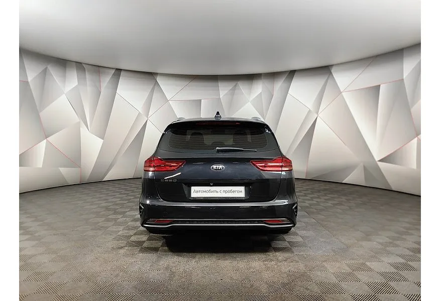 Kia Ceed 1.6 MPI AT (128 л.с.) Comfort Черный в АВИЛОН. Слайд №8