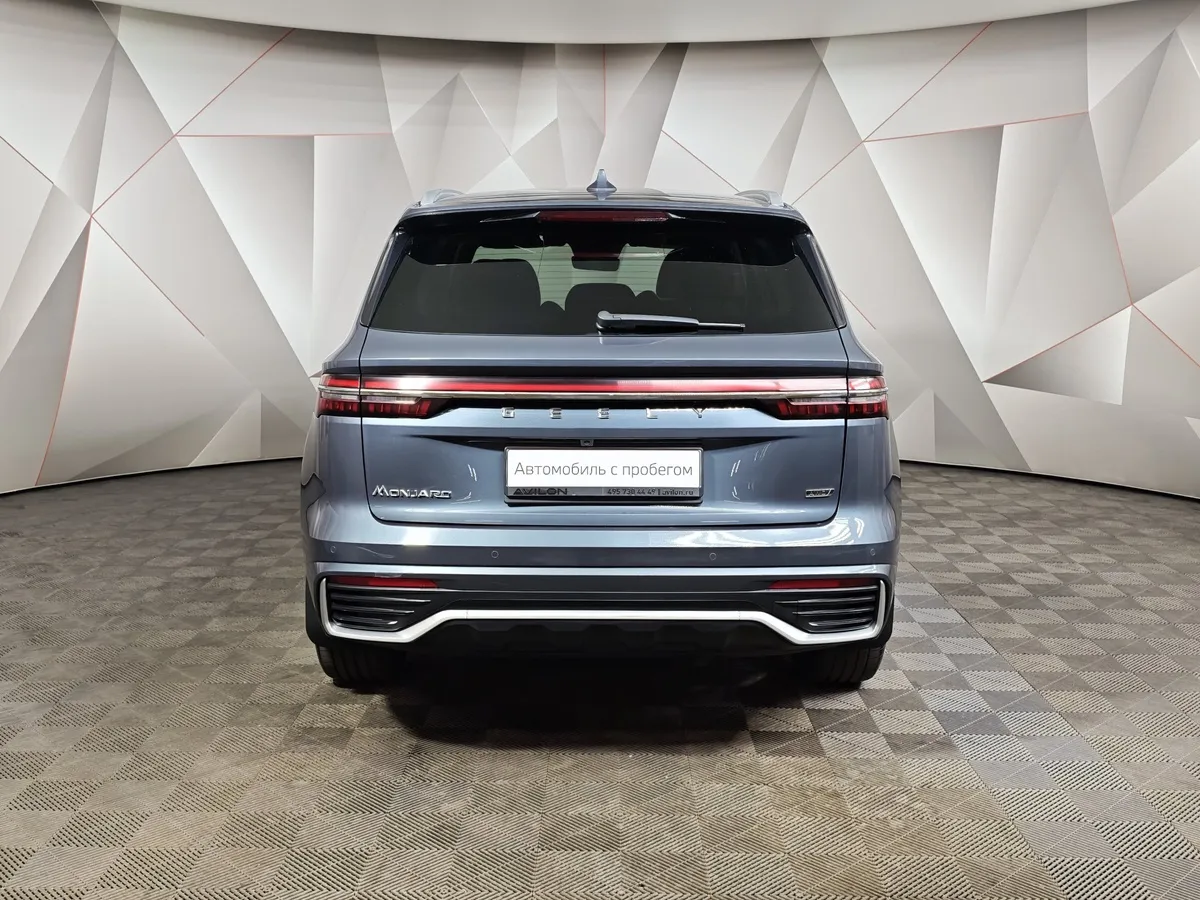 Geely Monjaro 2.0T 8AT 4WD (238 л.с.) Флагман Серый в АВИЛОН. Слайд №8