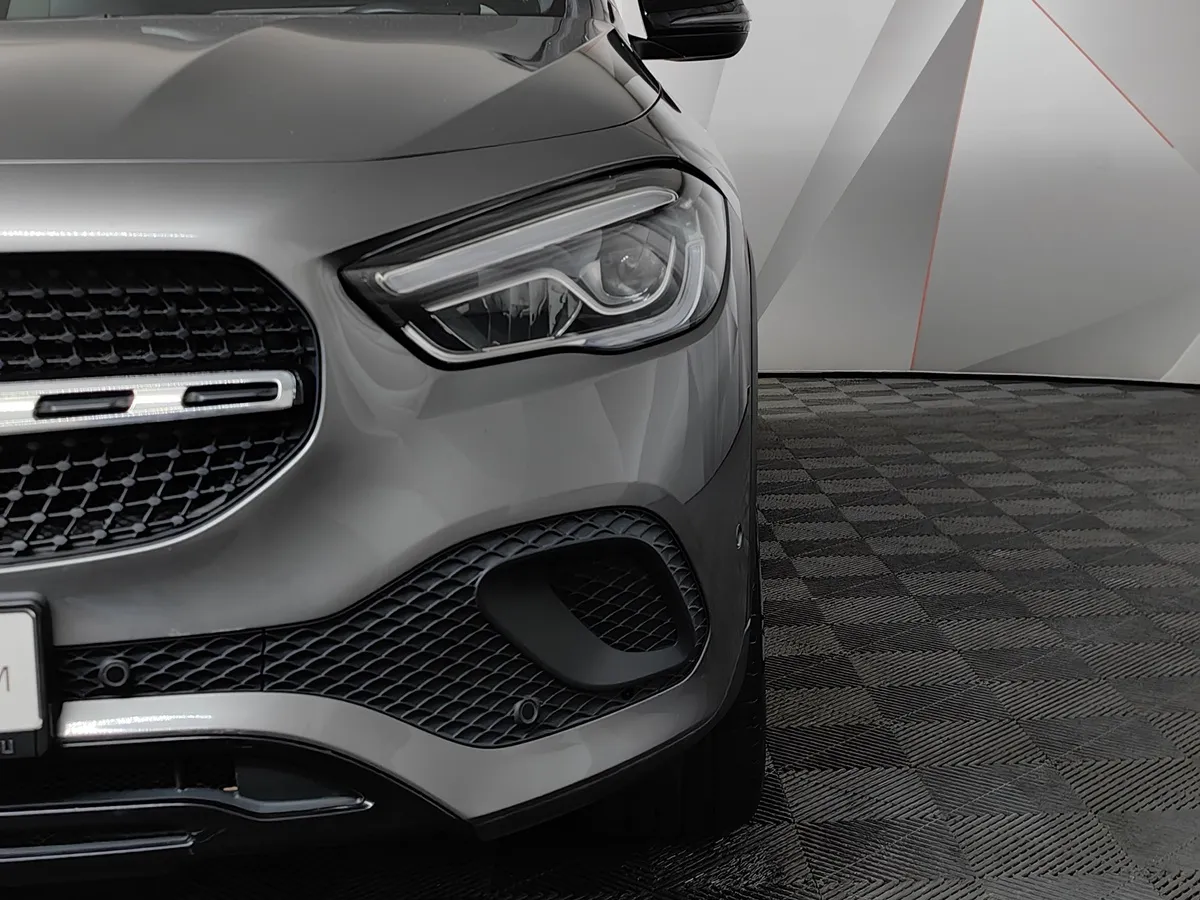Mercedes-Benz GLA 250 8G-DCT 4MATIC (224 л.с.) Progressive Серый в АВИЛОН. Слайд №10