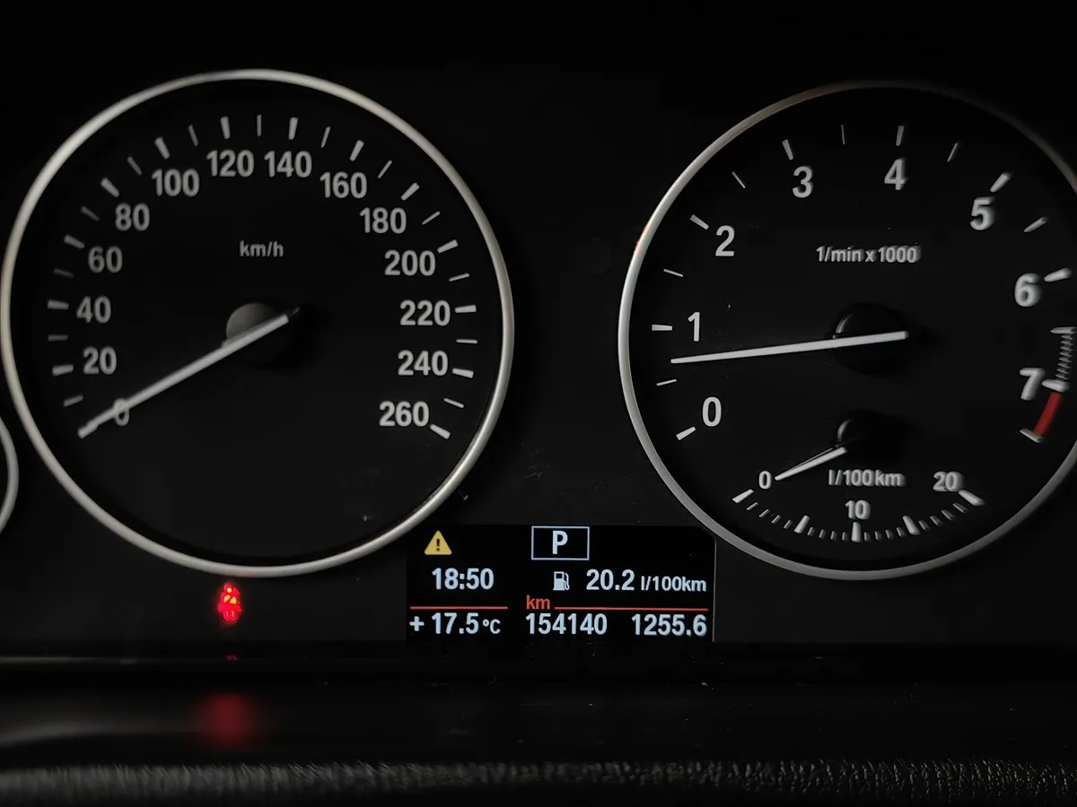 BMW X3 xDrive28i AT (245 л.с.) Коричневый в АВИЛОН. Слайд №13