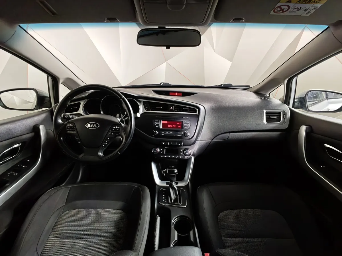 Kia Ceed 1.6 AT (130 л.с.) Comfort Серебристый в АВИЛОН. Слайд №14