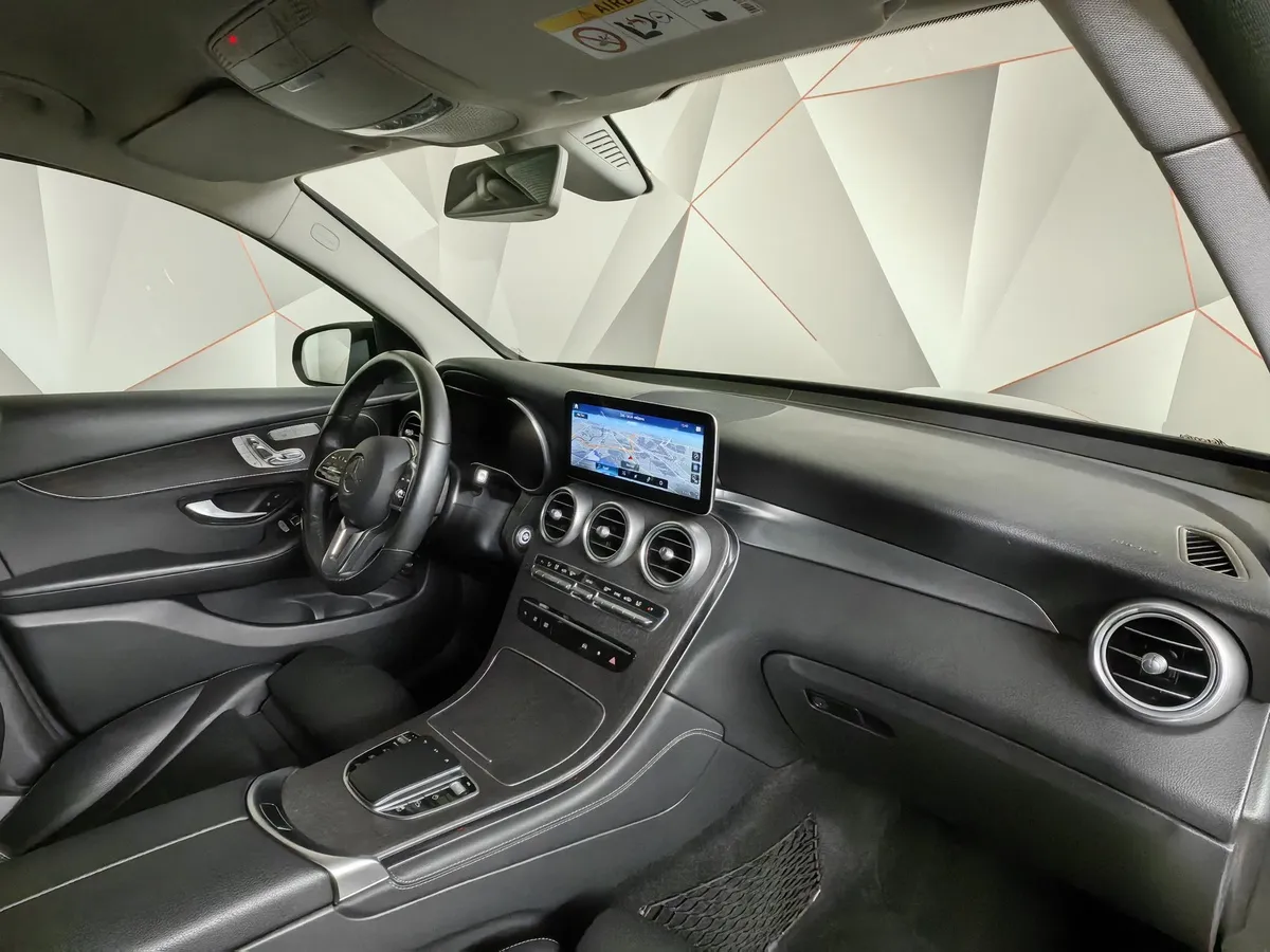Mercedes-Benz GLC 300 9G-TRONIC 4MATIC (249 л.с.) Sport Plus (Локальная сборка) Серебристый в АВИЛОН. Слайд №12