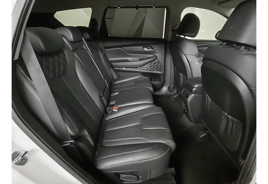 Hyundai Santa Fe 2.2 CRDi AWD 8AT (200 л.с.) High-Tech Белый в АВИЛОН. Слайд №16