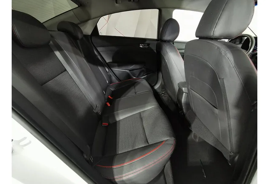 АВИЛОН - Hyundai Solaris 1.6 MT (123 л.с.) Active Plus Белый - slide 13