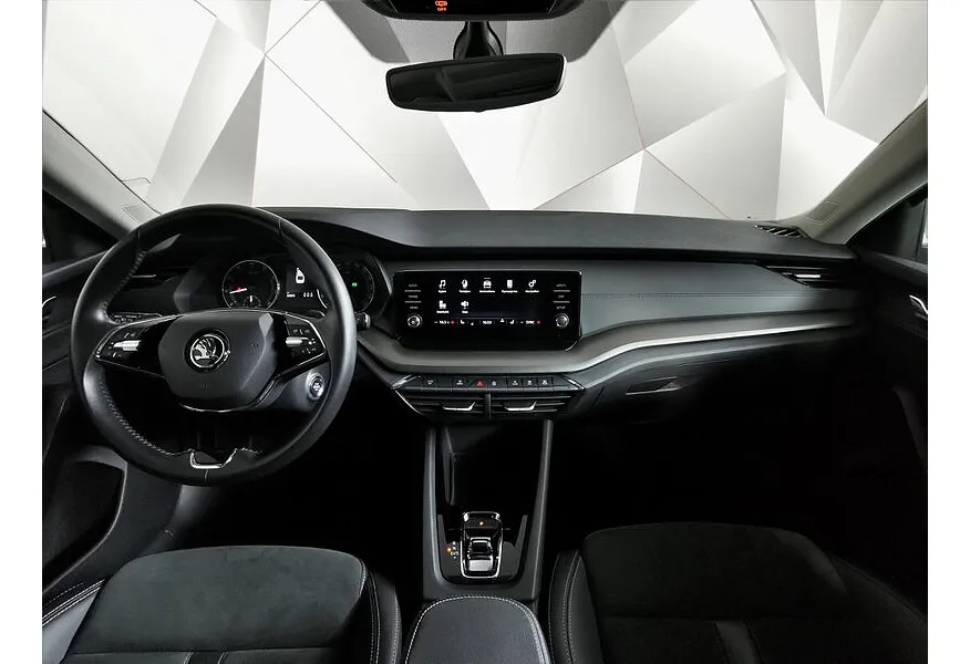 Skoda Octavia 1.4 AT FWD (150 л.с.) Серый в АВИЛОН. Слайд №14