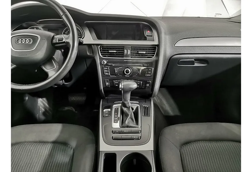 Audi A4 1.8 TFSI multitronic (170 л.с.) Черный в АВИЛОН. Слайд №15