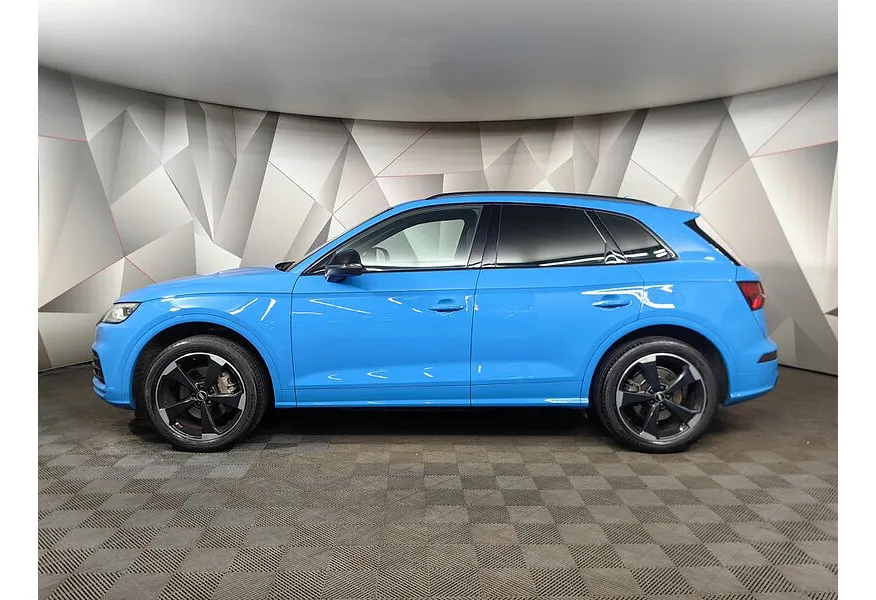 LIVE. Слайд №3