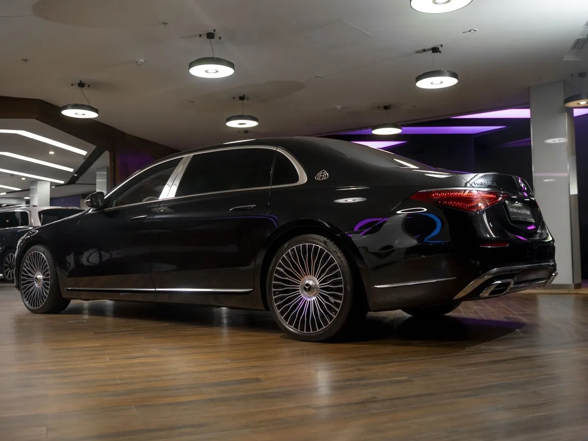 Mercedes-Benz S-Класс Maybach S 580 9G-Tronic 4Matic (503 л.с.) Черный в АВИЛОН. Слайд №4