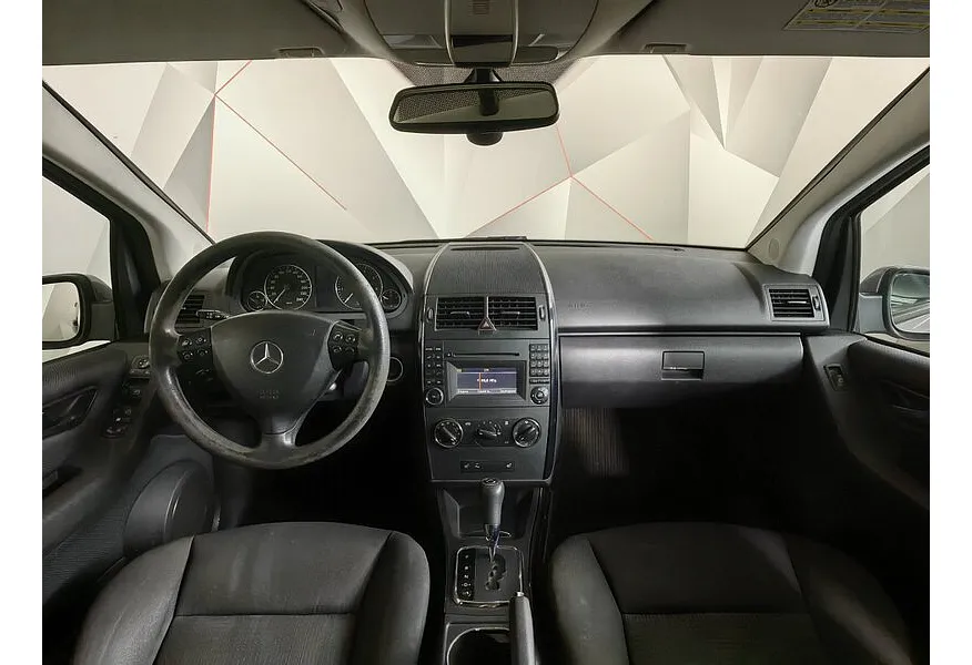 Mercedes-Benz A-Класс A 180 Autotronic (116 л.с.) Серый в АВИЛОН. Слайд №10