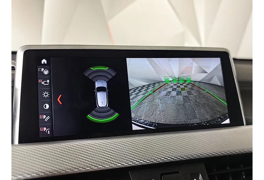 BMW X2 18d xDrive AT (150 л.с.) M Sport Серый в АВИЛОН. Слайд №16