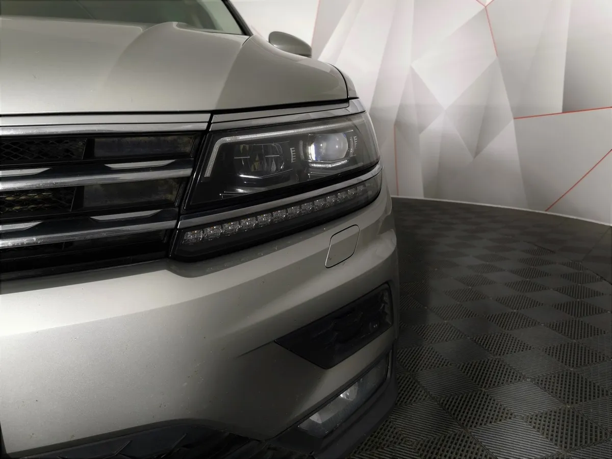 Volkswagen Tiguan 2.0 TSI 4Motion DSG (180 л.с.) Highline Серебристый в АВИЛОН. Слайд №10