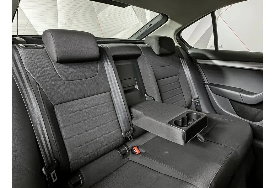 АВИЛОН - Skoda Octavia 1.8 TSI DSG (180 л.с.) Серый - slide 10