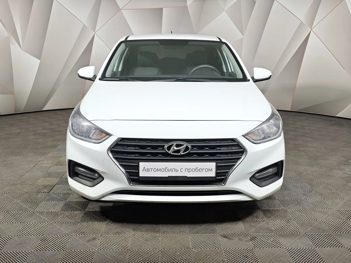 Hyundai Solaris 1.4 AT (107 л.с.) Active Белый в АВИЛОН. Слайд №7